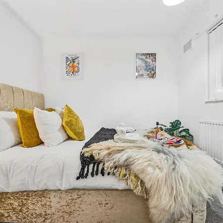 Grovehaus Modern & Spacious 4br House By Altoluxo Short Lets & Serviced With Free Wifi & Parking * Бристоль