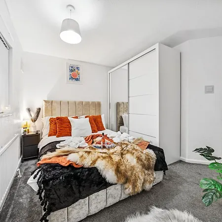 Daire Grovehaus Modern & Spacious 4br House By Altoluxo Short Lets & Serviced With Free Wifi & Parking Bristol