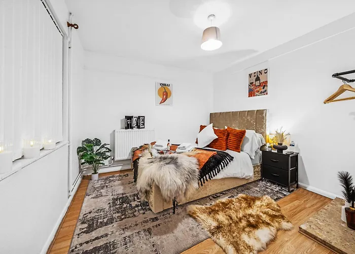 Grovehaus Modern & Spacious 4br House By Altoluxo Short Lets & Serviced With Free Wifi & Parking Apartment Bristol