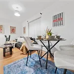 Grovehaus Modern & Spacious 4br House By Altoluxo Short Lets & Serviced With Free Wifi & Parking * 브리스틀
